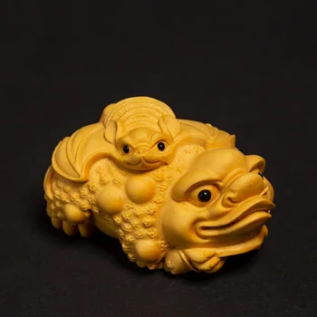 Трехфутовая жаба HuangYangMu Wenwan Деревянные игрушки ручной работы, Счастливые украшения для автомобилей с трехногими золотыми животными, вырезанные по Фэн-шуй