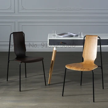 Скандинавская мебель Легкие Роскошные Обеденные стулья Современный минималистичный стул для кафе-столовой из массива дерева Кожаные стулья в индустриальном стиле
