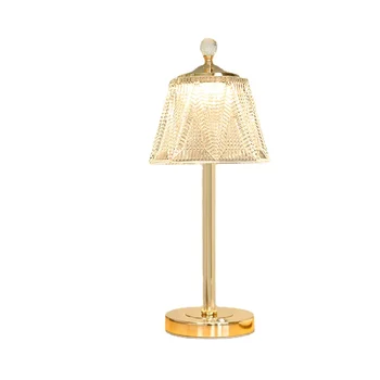 Хрустальная Лампа Прикроватная Лампа для спальни Свет Роскоши 2022 Новый американский Тайфун Простое Украшение Атмосфера Свет