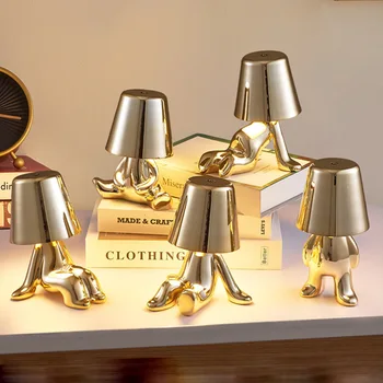 Настольная лампа Little Golden Man Италия Сенсорный выключатель Светодиодный ночник Кофейня Бар Прикроватный декор для спальни Подарок на День защиты детей
